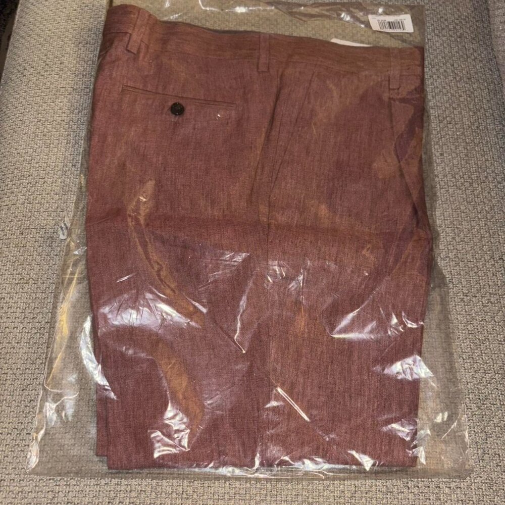 Todd Snyder ITALIAN LINEN SUTTON TROUSER IN Wine - Picture 4 of 5